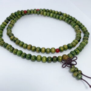 หลวงพ่อเงิน สร้อยประคำ ไม้จันทร์หอม สีเขียว มหาเศรษฐี 108 (KN8)