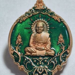 หลวงพ่อพัฒน์ วัดห้วยด้วน จ.นครสวรรค์ เพชรน้ำเอก ลงยา AC8325