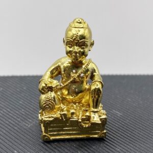 พระอาจารย์อำนาจ  มหาวีโร กุมารมหาเฮง เนื้อทองเหลือง (KMN11)