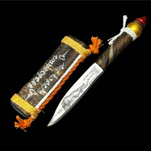 หลวงปู่พิมพา มีดหมอหนังปะกำช้าง รุ่น พยัคฆ์เหนือดวง