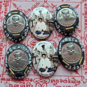 ล็อกเก็ตอาจารย์ฟ้อน ดีสว่าง บูชาครู๒๕๖๙  สำนักอาจารย์ติ๊ก
