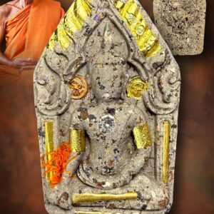หลวงปู่ฝั้น ปสาโท วัดศรีถอมรัตน์ พระขุนแผนพรายกุมารแขนอ่อน หลังเสือ